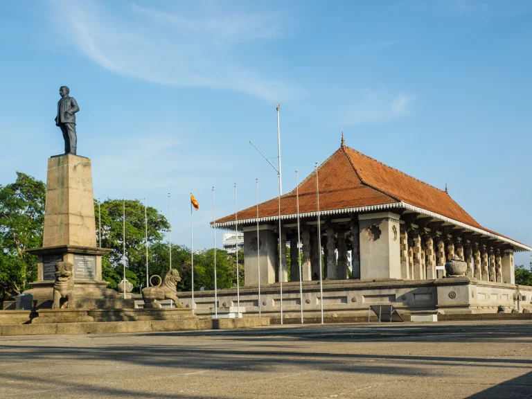 shutterstock 1048681532